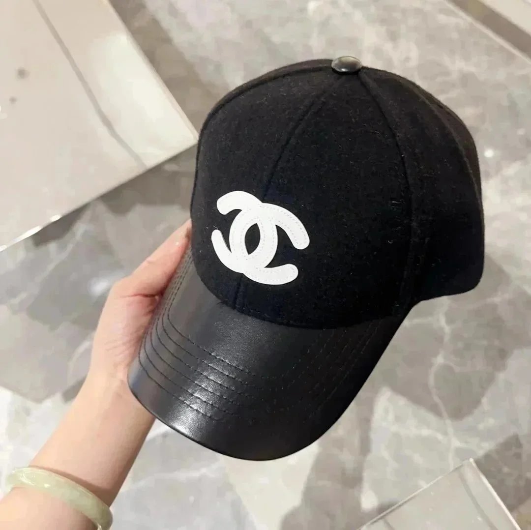 Chanel Hats Logo-embroidered baseball caps and bucket — 34