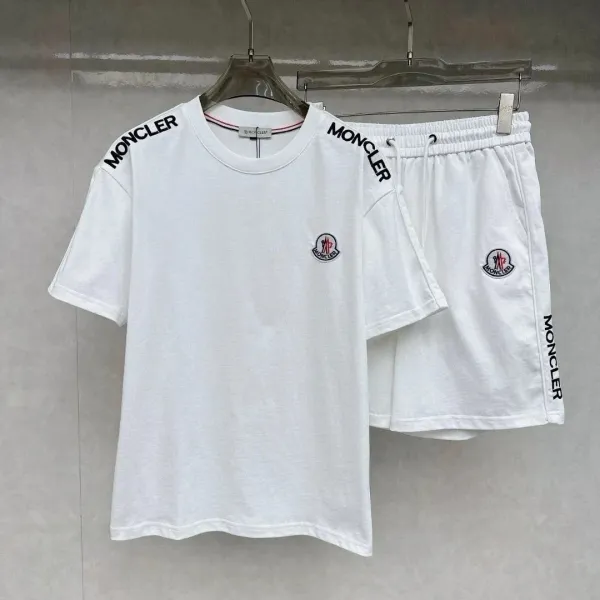 Moncler Logo-Embroidered White Casual Set T-Shirt and Shorts - 1