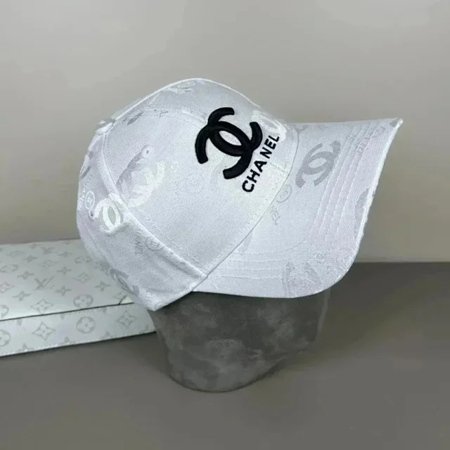 Chanel Hats Logo-embroidered baseball caps and bucket product detail image 2