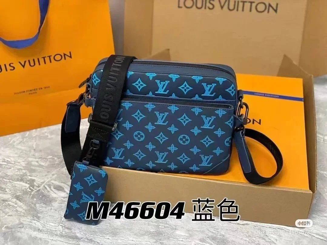 Louis Vuitton Crossbody Bags Monogram bag — 49