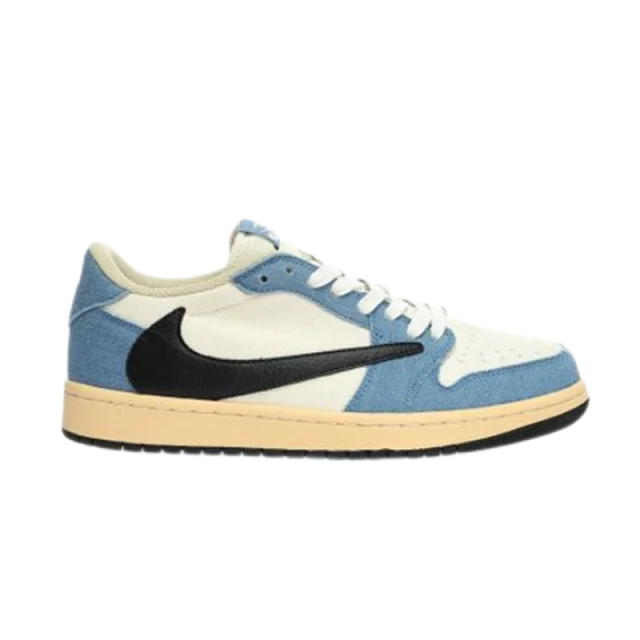 Nike Sneakers Low-top with reverse Swoosh product detail image 3