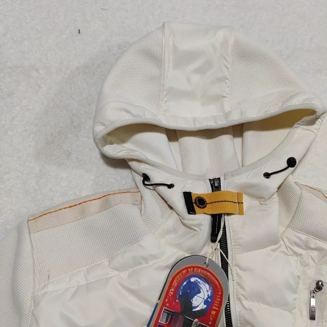 Parajumpers Down Jackets Hooded quilted puffer product detail image 23