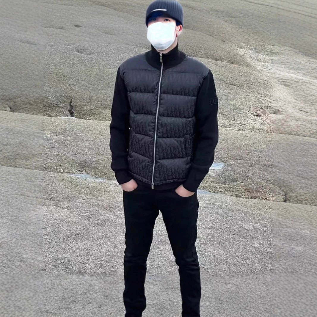 D字母羊毛针织羽绒服拼接 4