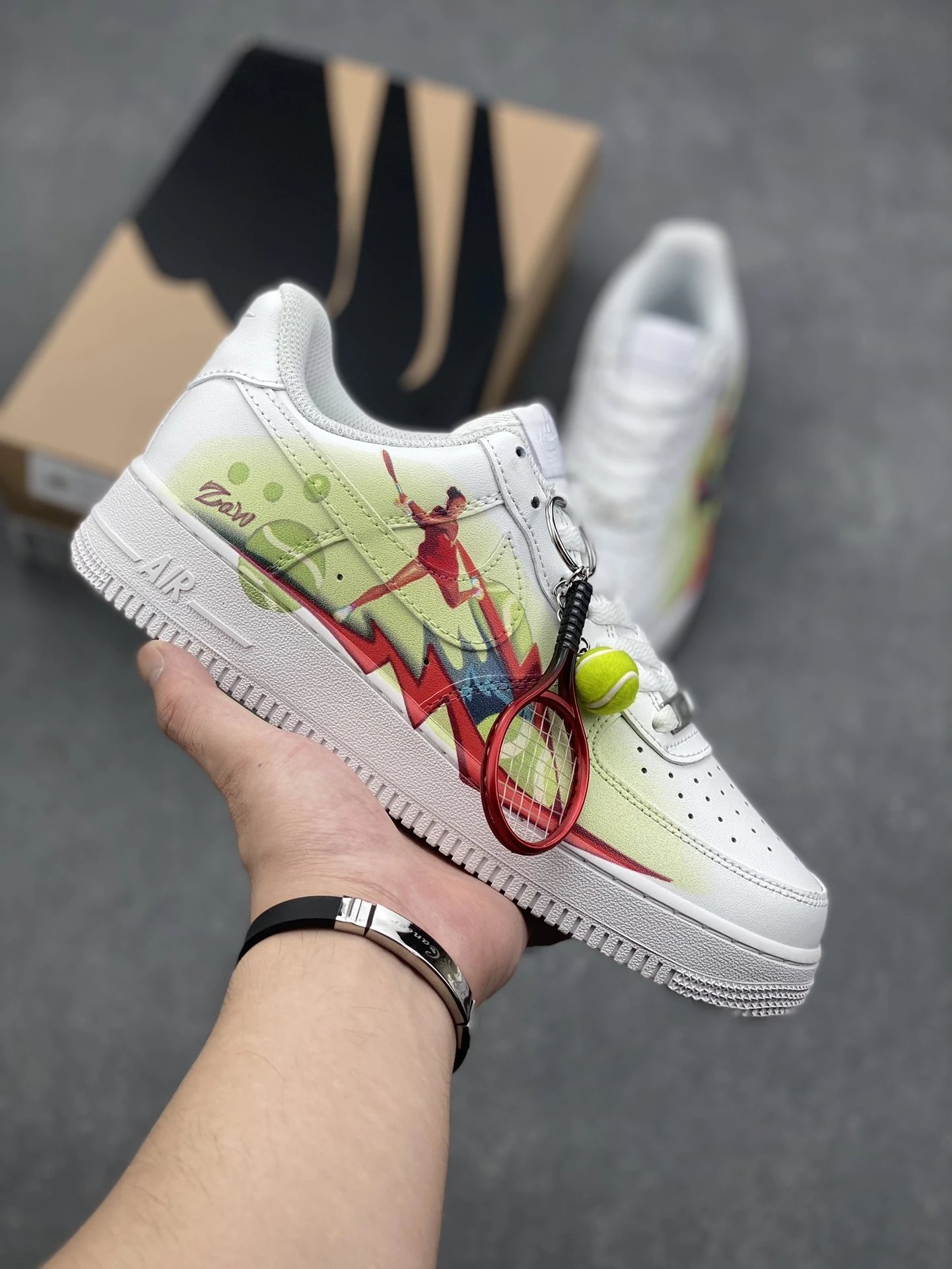 Nike Classic White Low-Top Sneakers Cushioned Non-Slip Shoes