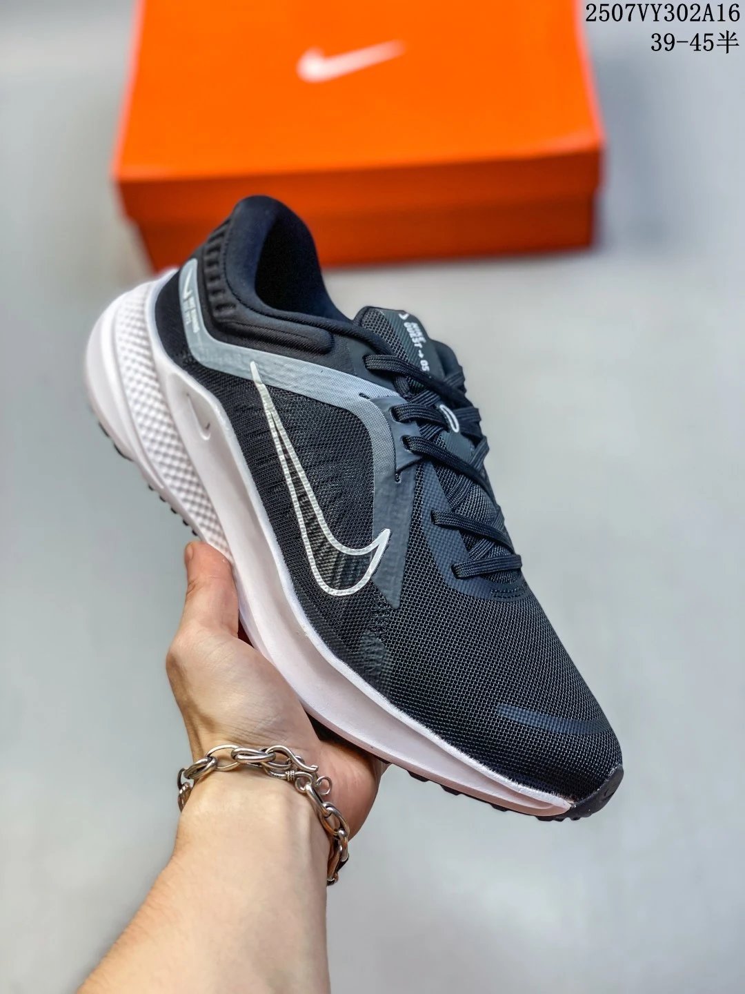Nike Black Silver White Mesh Cushioned Running Shoes