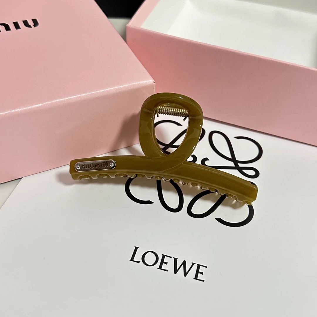 Loewe Puzzle Beige Calfskin Shoulder Bag for Women