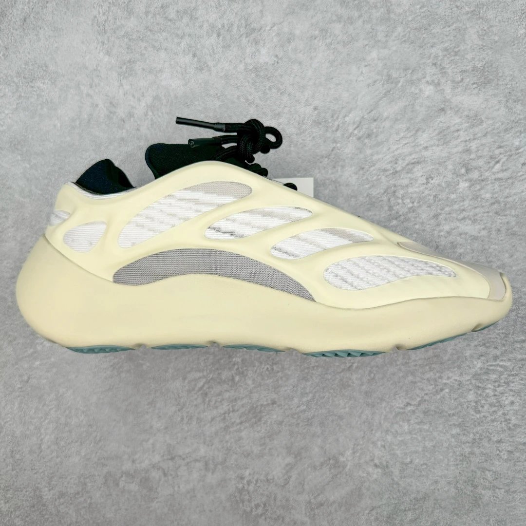 Adidas Yeezy 700 V3 Azael Cream Mesh Unisex Sneakers