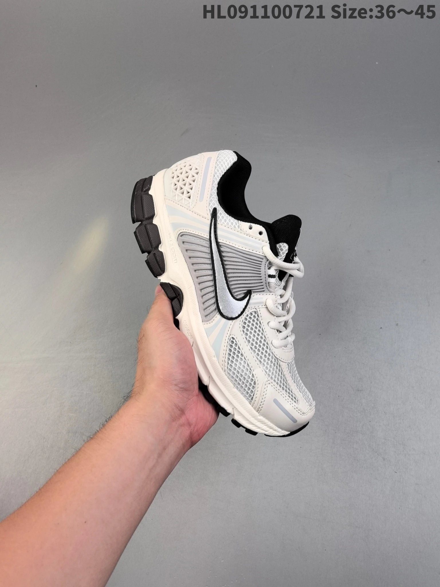 Nike Zoom Vomero 5 Cream Silver Retro Running Shoes