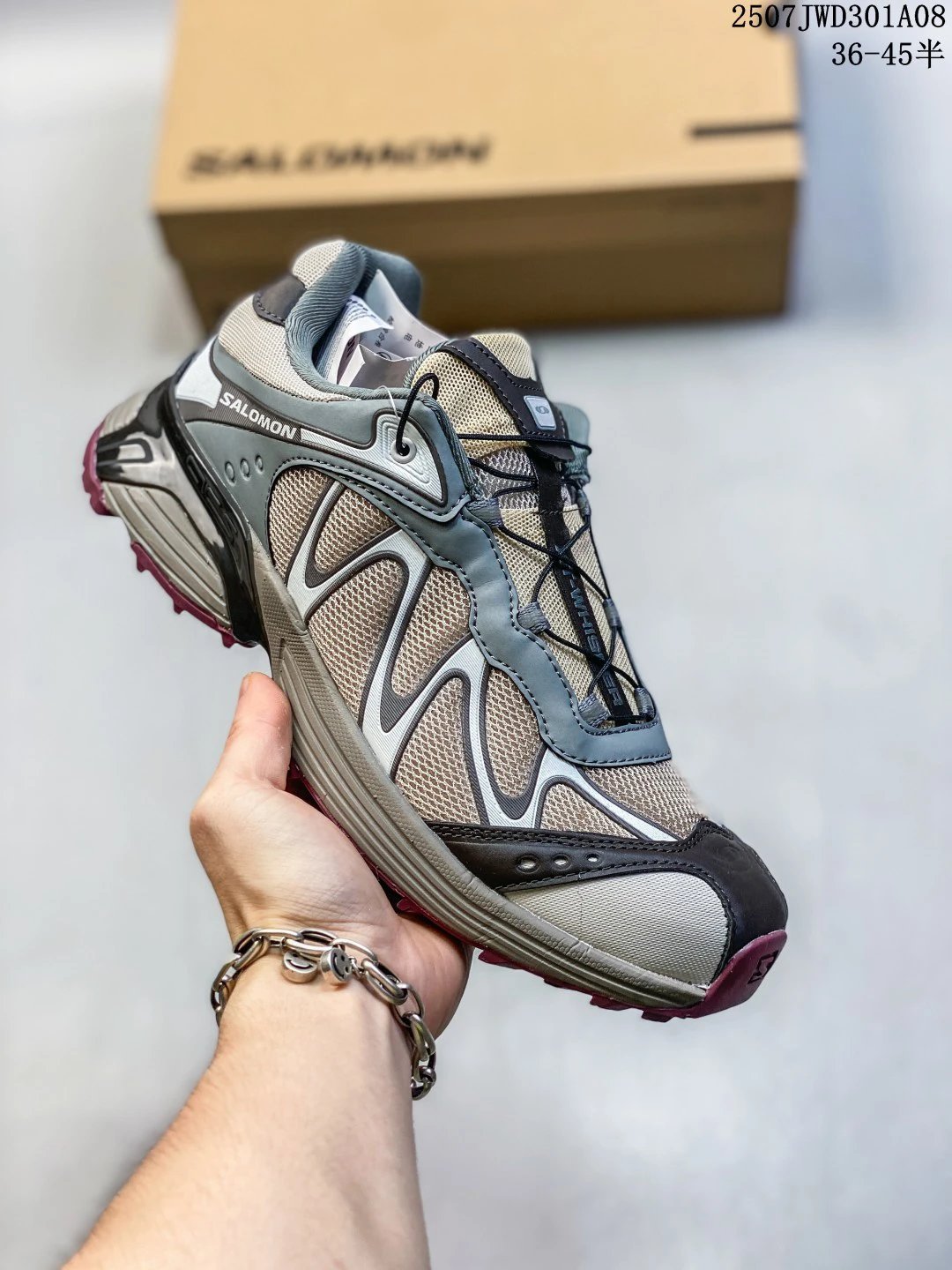 Salomon XT Gray Beige Mesh Quicklace Trail Shoes