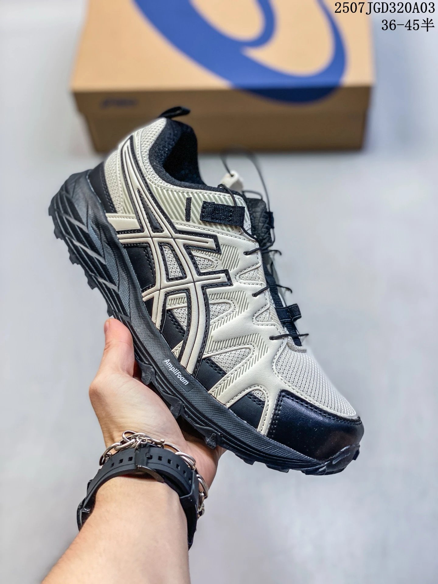 ASICS GEL Amplifoam Beige Black Trail Running Unisex Shoes