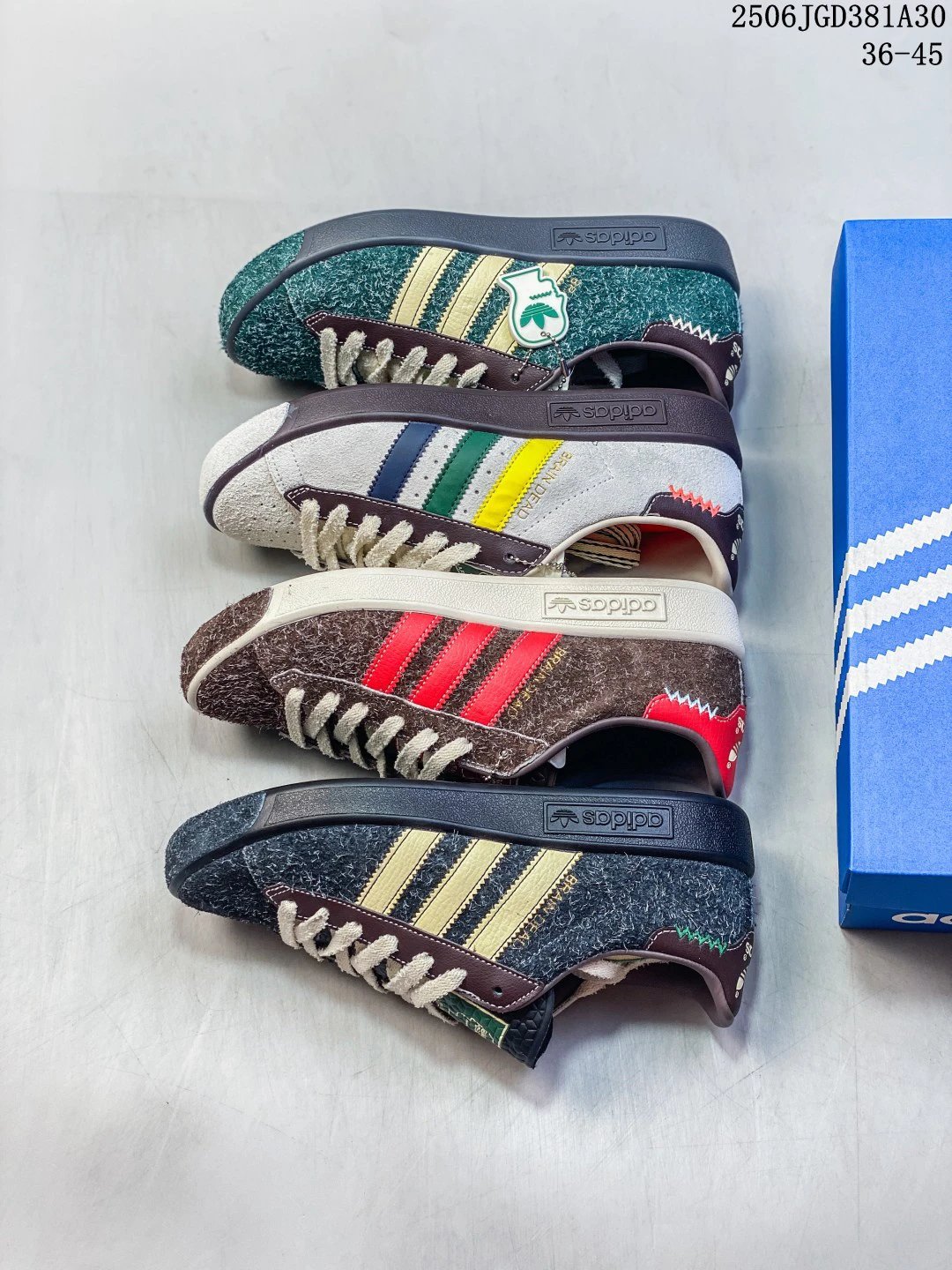Adidas Retro Suede 3-Stripes Unisex Low-Top Sneakers