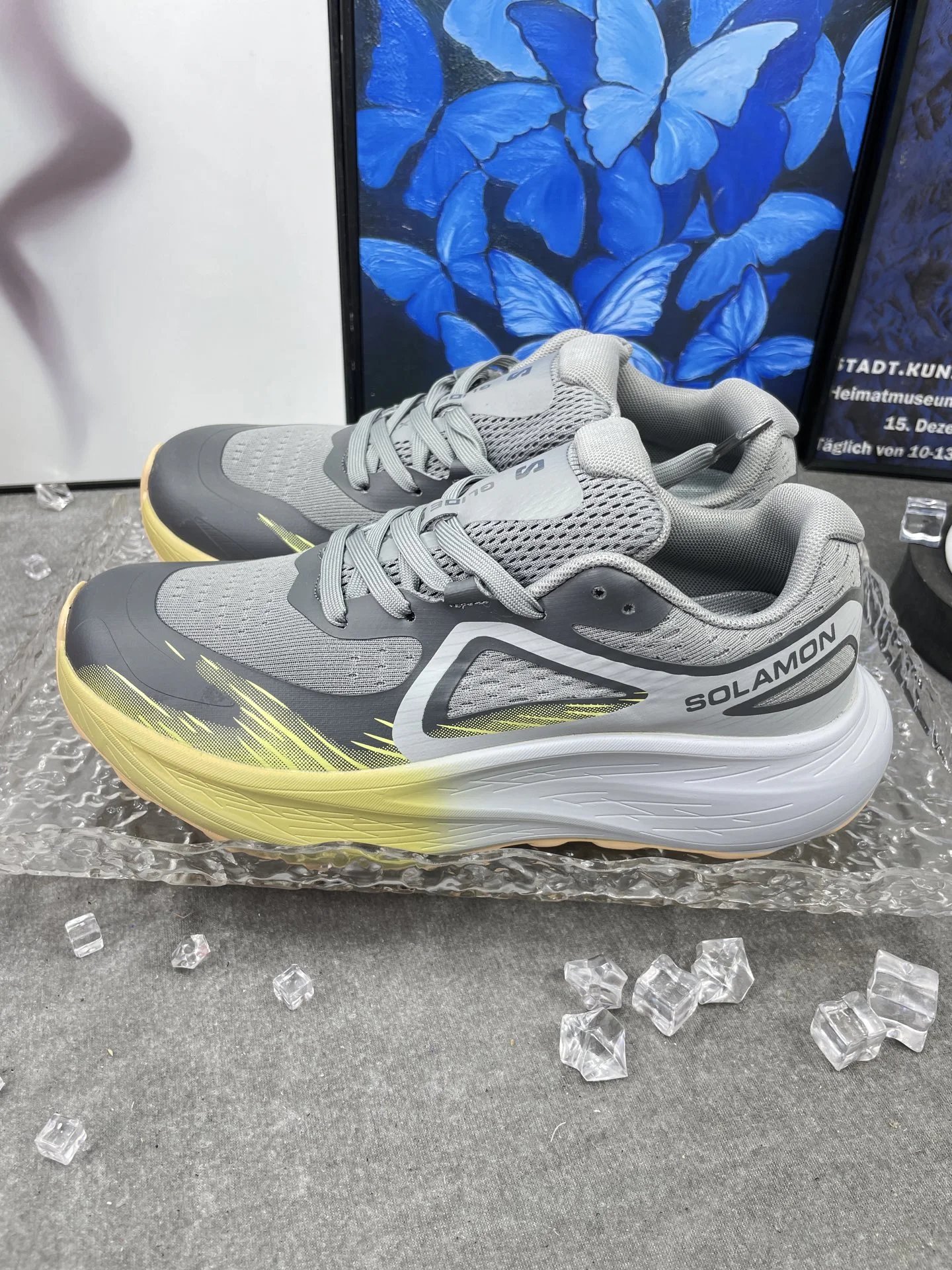 Salomon Gray Yellow Mesh Cushioned Trail Running Shoes