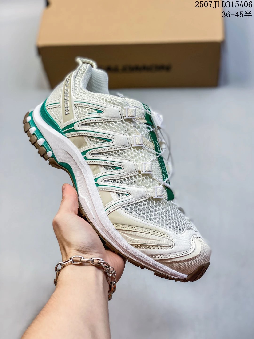 Salomon XT Cream Green Quicklace Trail Running Shoes