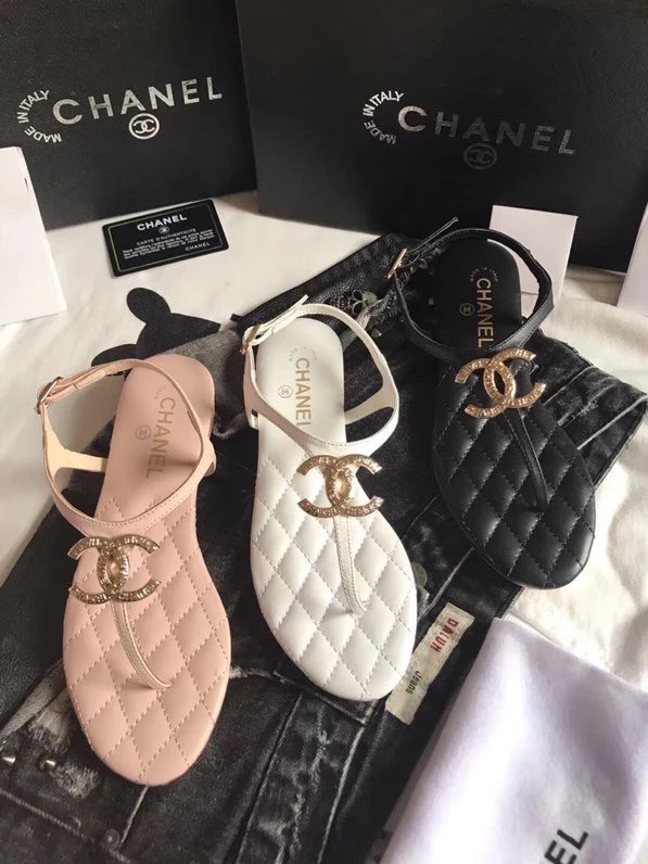 Chanel Pink Quilted Rhinestone CC Thong Sandals