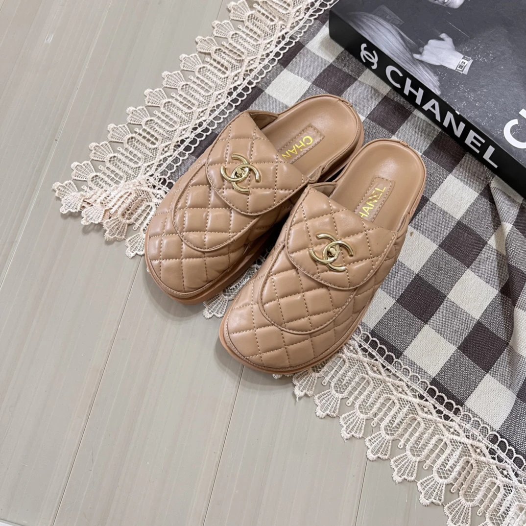 Chanel Quilted Lambskin Mule Slippers Gold CC Buckle