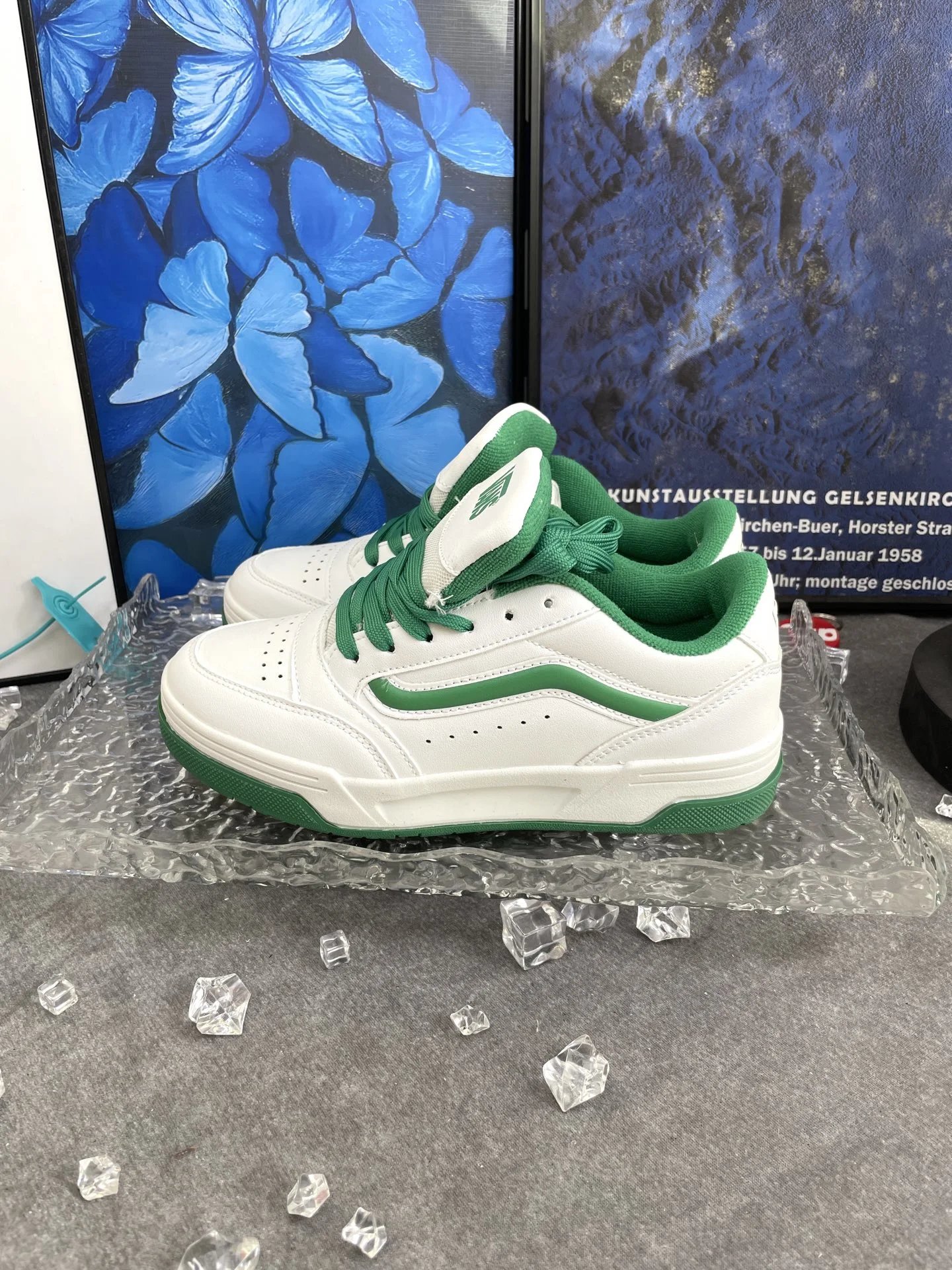 Vans Green Retro Low Top Skate Shoes White Leather Sneakers