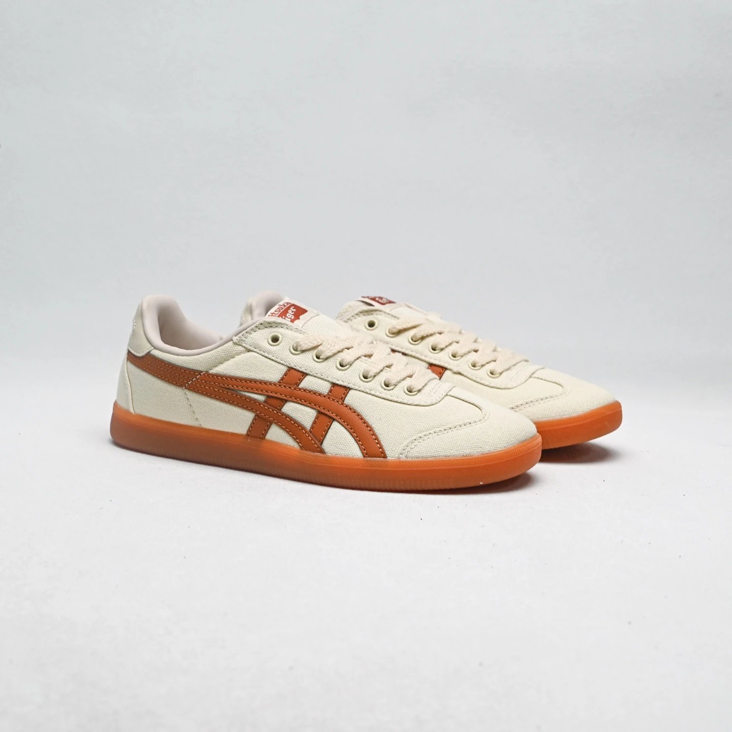 Onitsuka Tiger Vintage Beige Canvas Gum Sole Shoes
