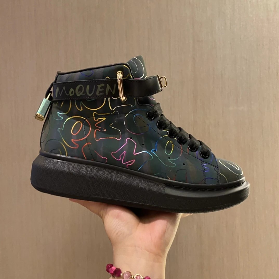 Alexander McQueen Black Leather Platform Sneakers Unisex