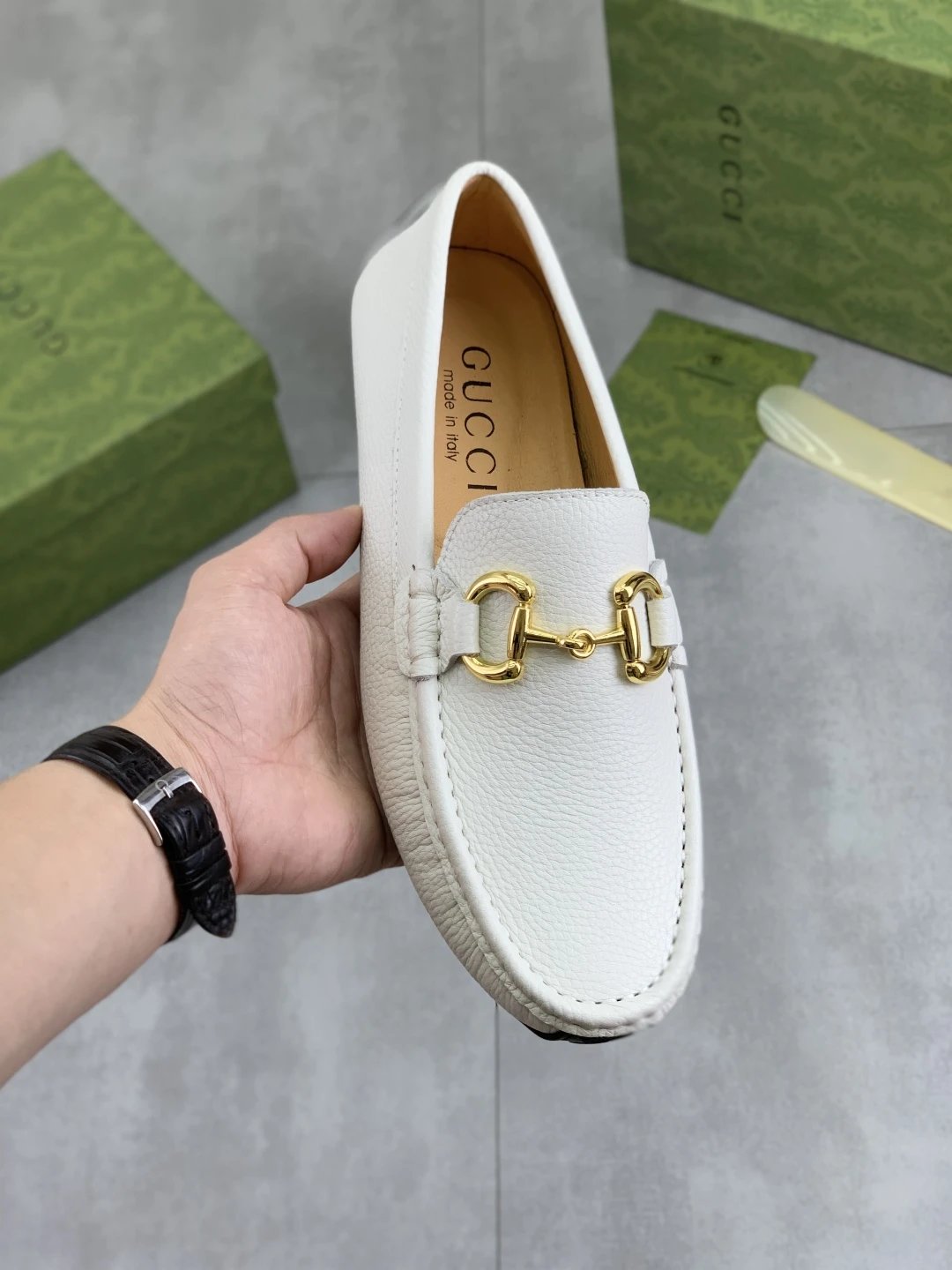 Gucci Men's White Leather Horsebit Driving Loafers