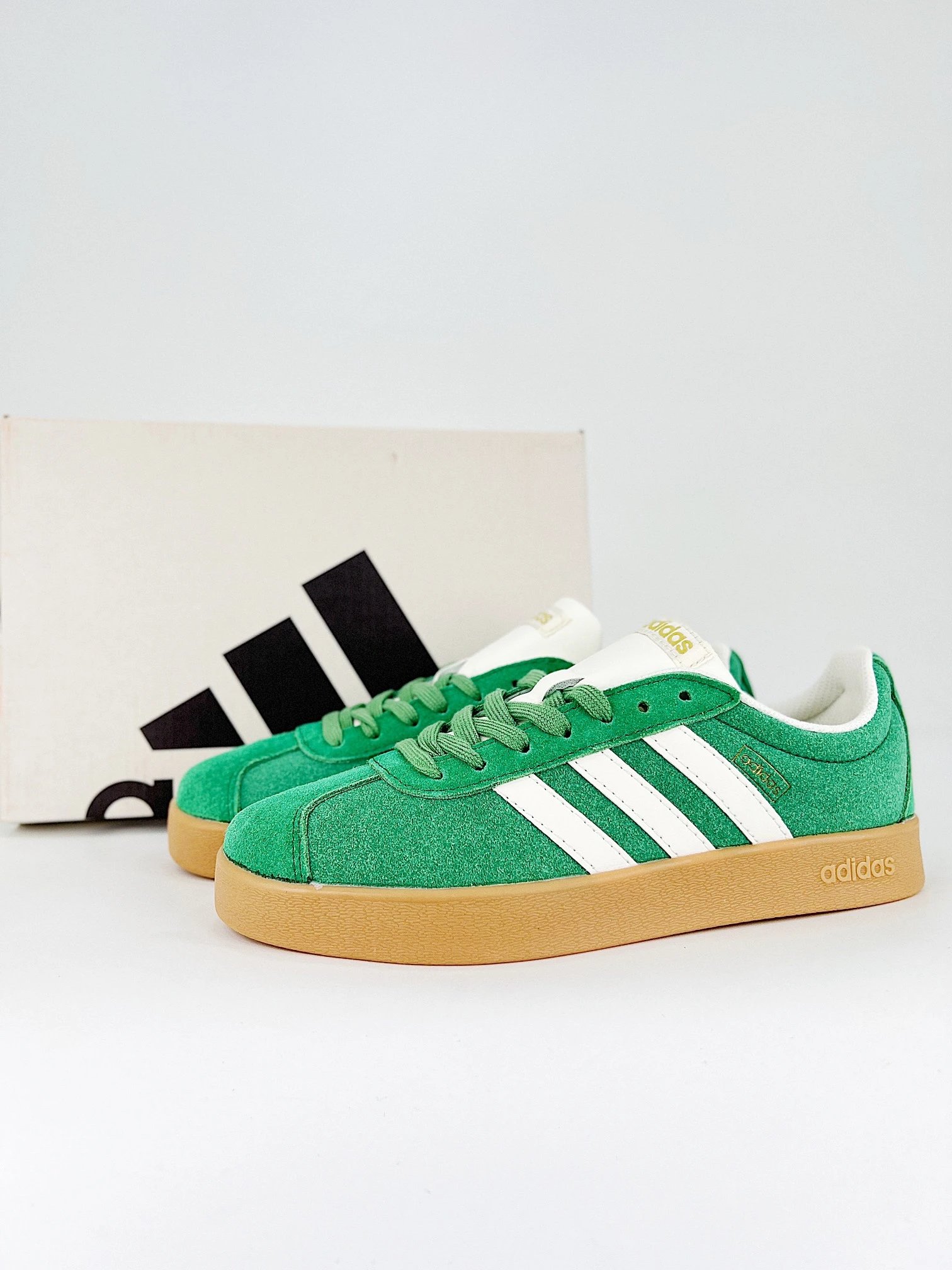 Adidas Green Suede Low Top Retro Skate Sneakers