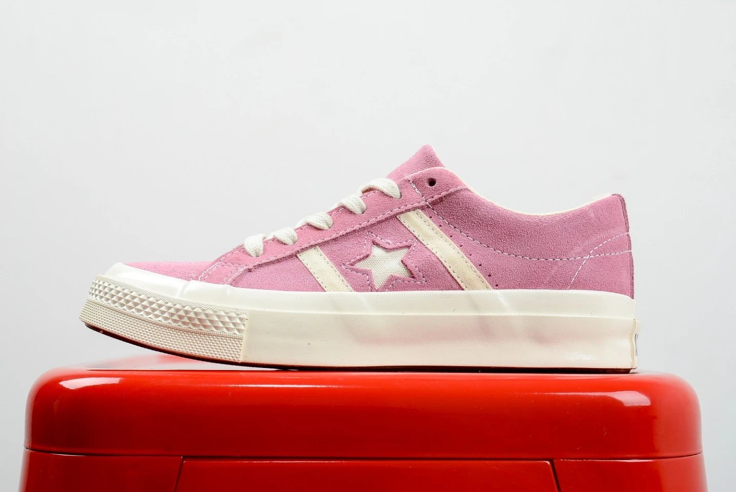 Converse One Star Pink Canvas Low Top Sneakers