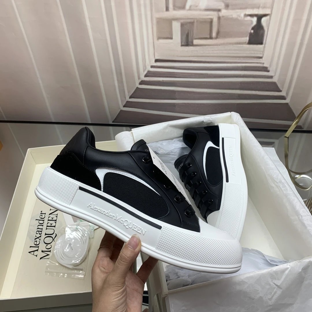 Alexander McQueen Black White Leather Platform Sneakers