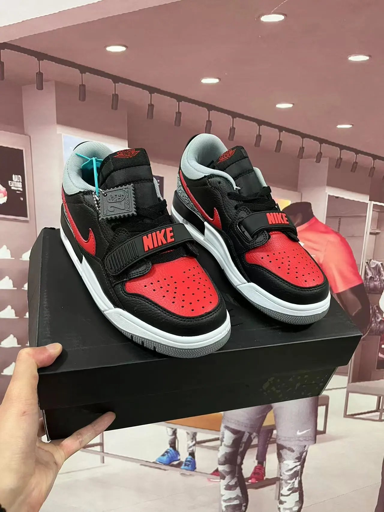 Nike Black Red Retro High-Top Strap Swoosh Basketball Shoes