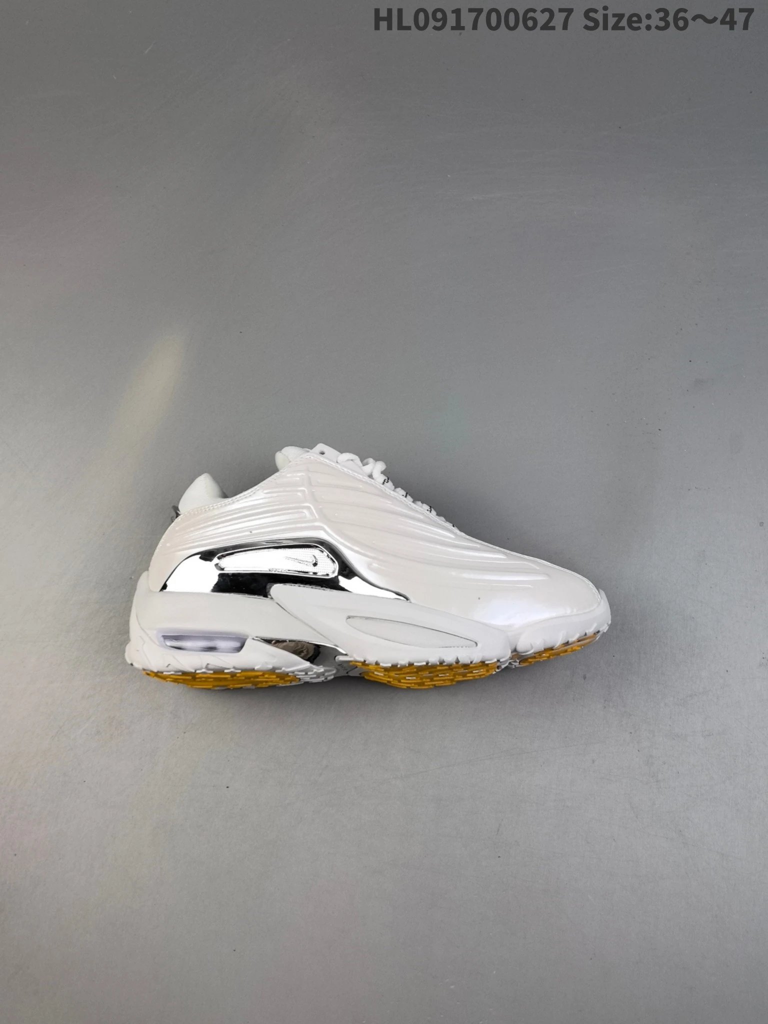 Nike Silver Glossy Low Top Air Running Sneakers Unisex