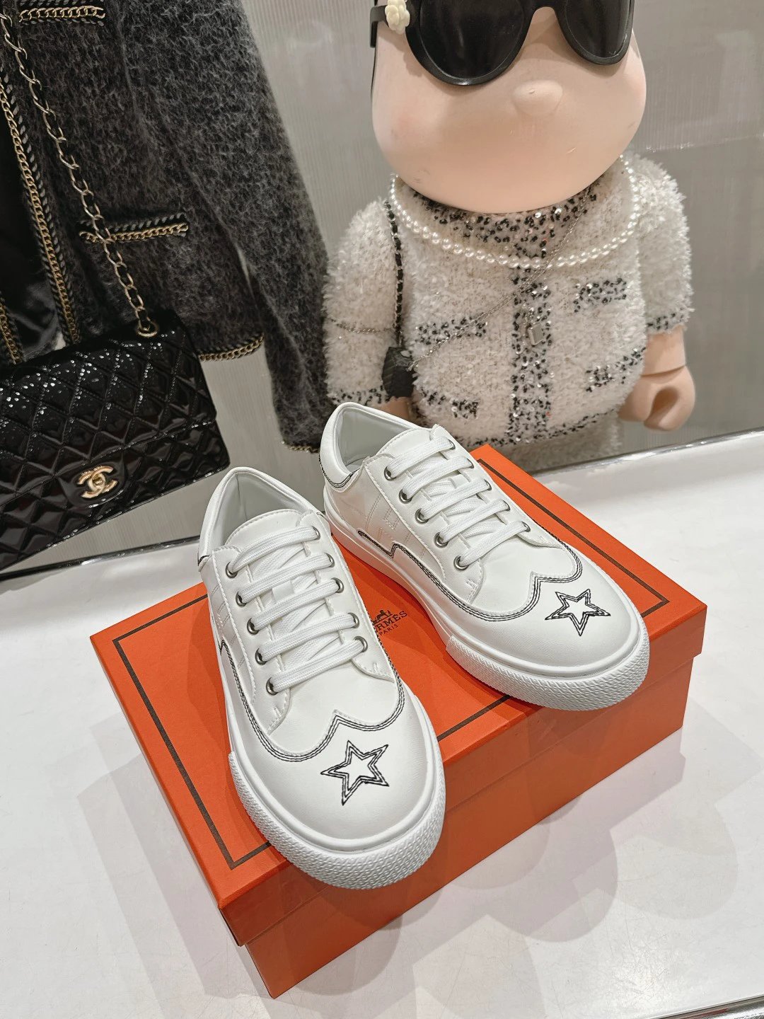 Hermes White Star Leather Low Top Unisex Skate Sneakers