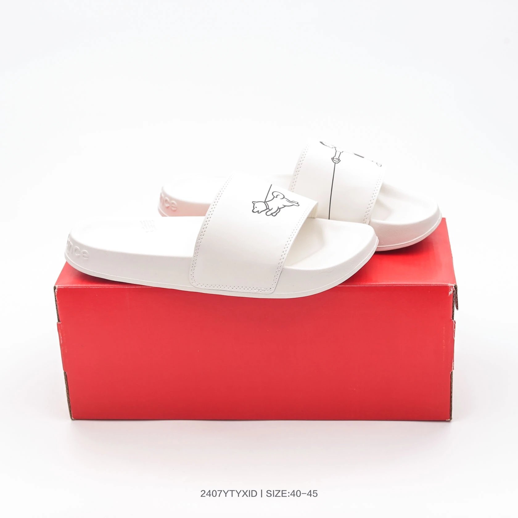 New Balance White EVA Non-Slip Beach Slide Sandals
