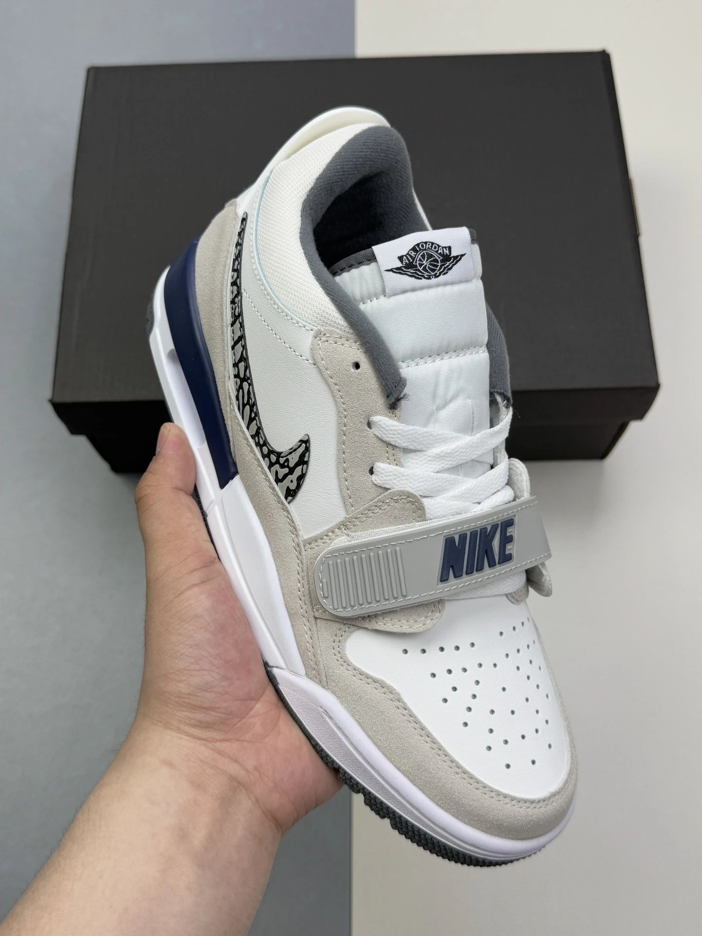 Air Jordan Legacy 312 Low White Grey Navy Basketball Shoes