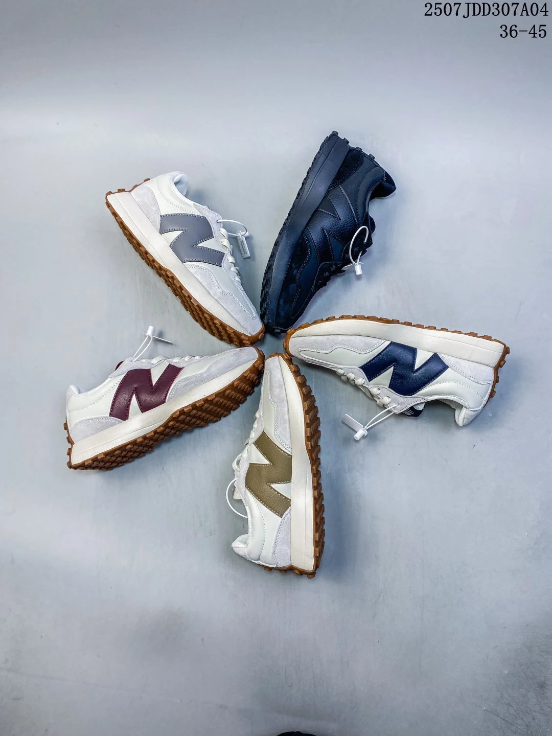 New Balance Retro White Grey Low Top Running Shoes
