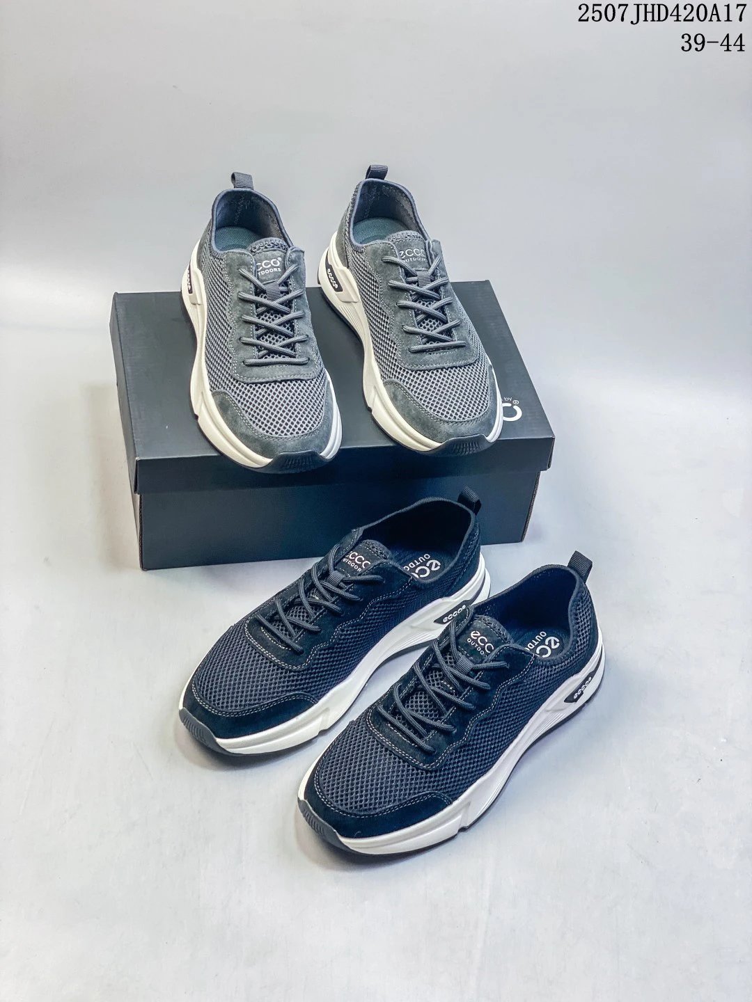 Ecco Black Mesh Suede Sneakers Lightweight Running Shoes