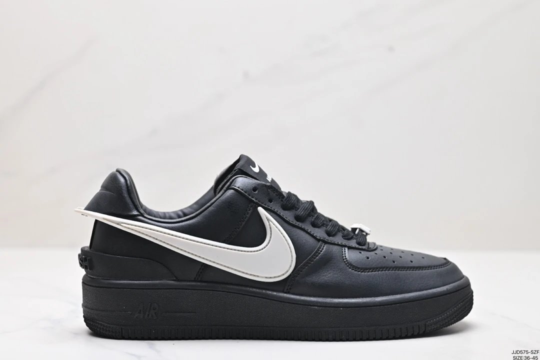 Nike Air Black White Low Top Sneakers Unisex Running Shoes