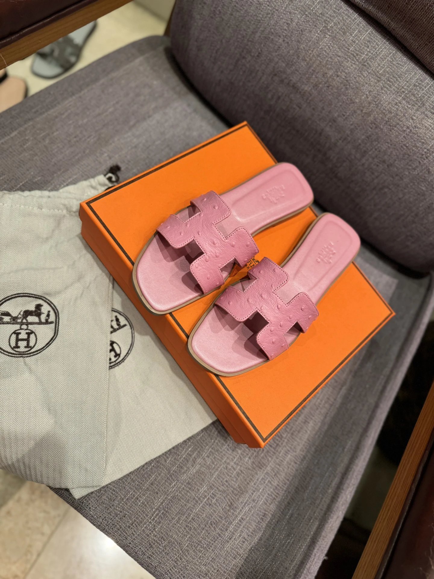 Hermes Oran Pink H Strap Suede Slide Sandals