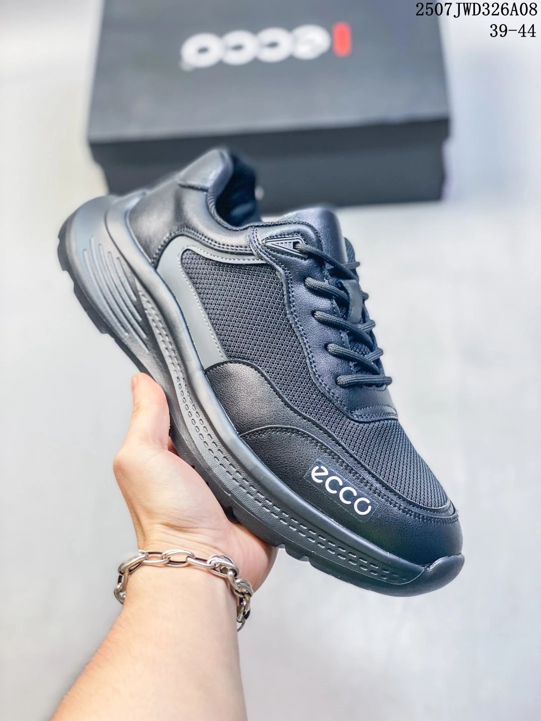 Ecco Black Mesh Leather Chunky Sole Casual Sneakers