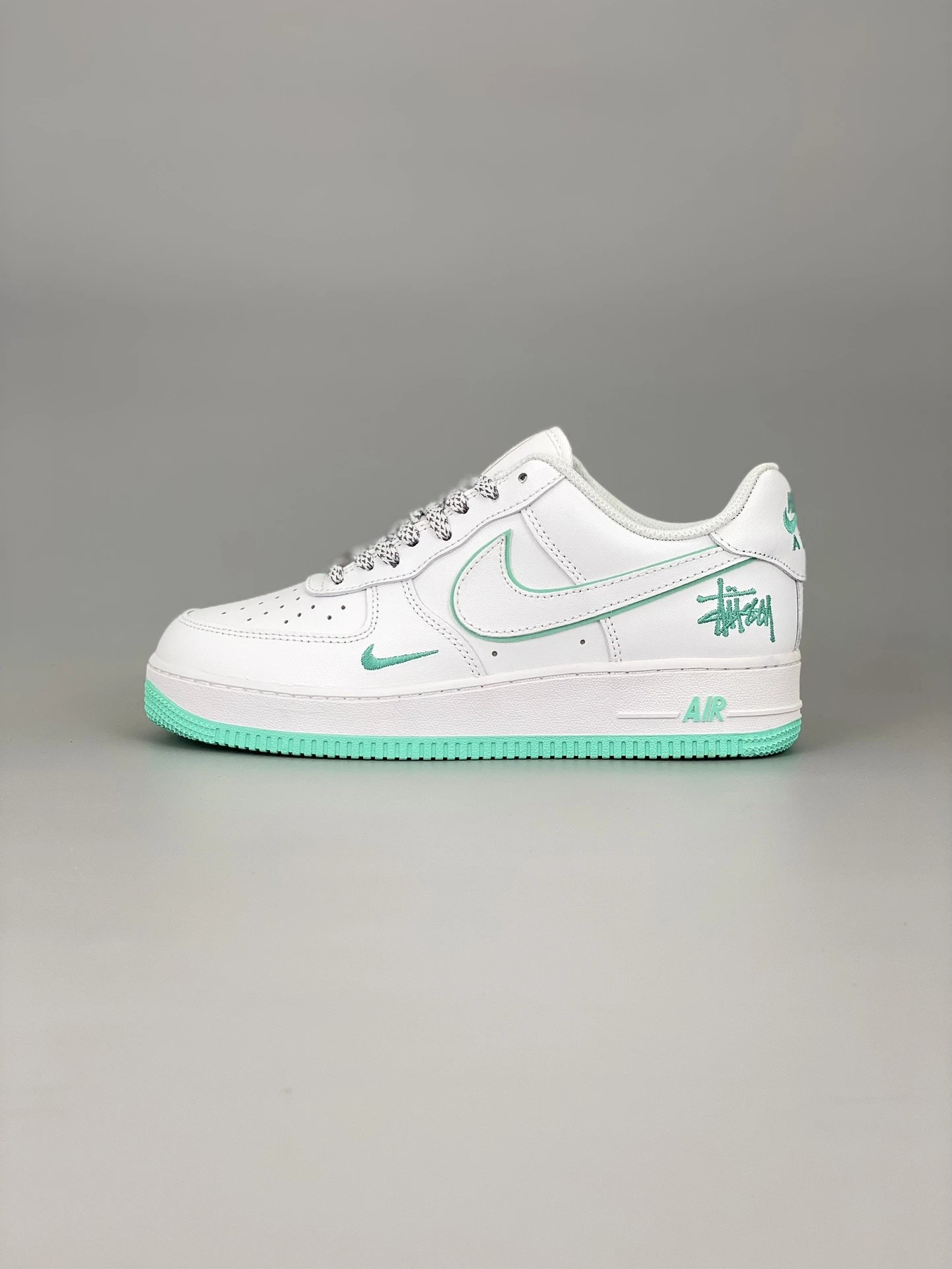 Nike Air Force 1 Low Stussy White Mint Sneakers