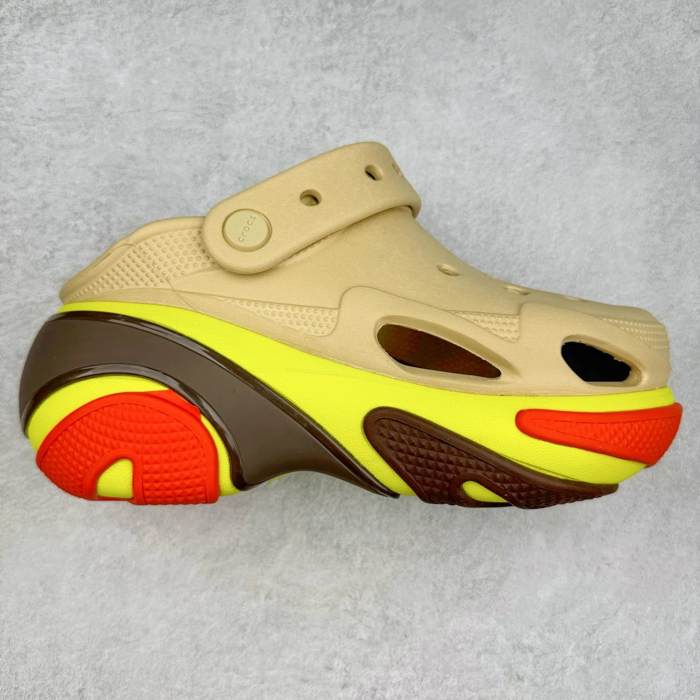 Crocs Lago Khaki Yellow Colorblock Platform Clogs Sandals