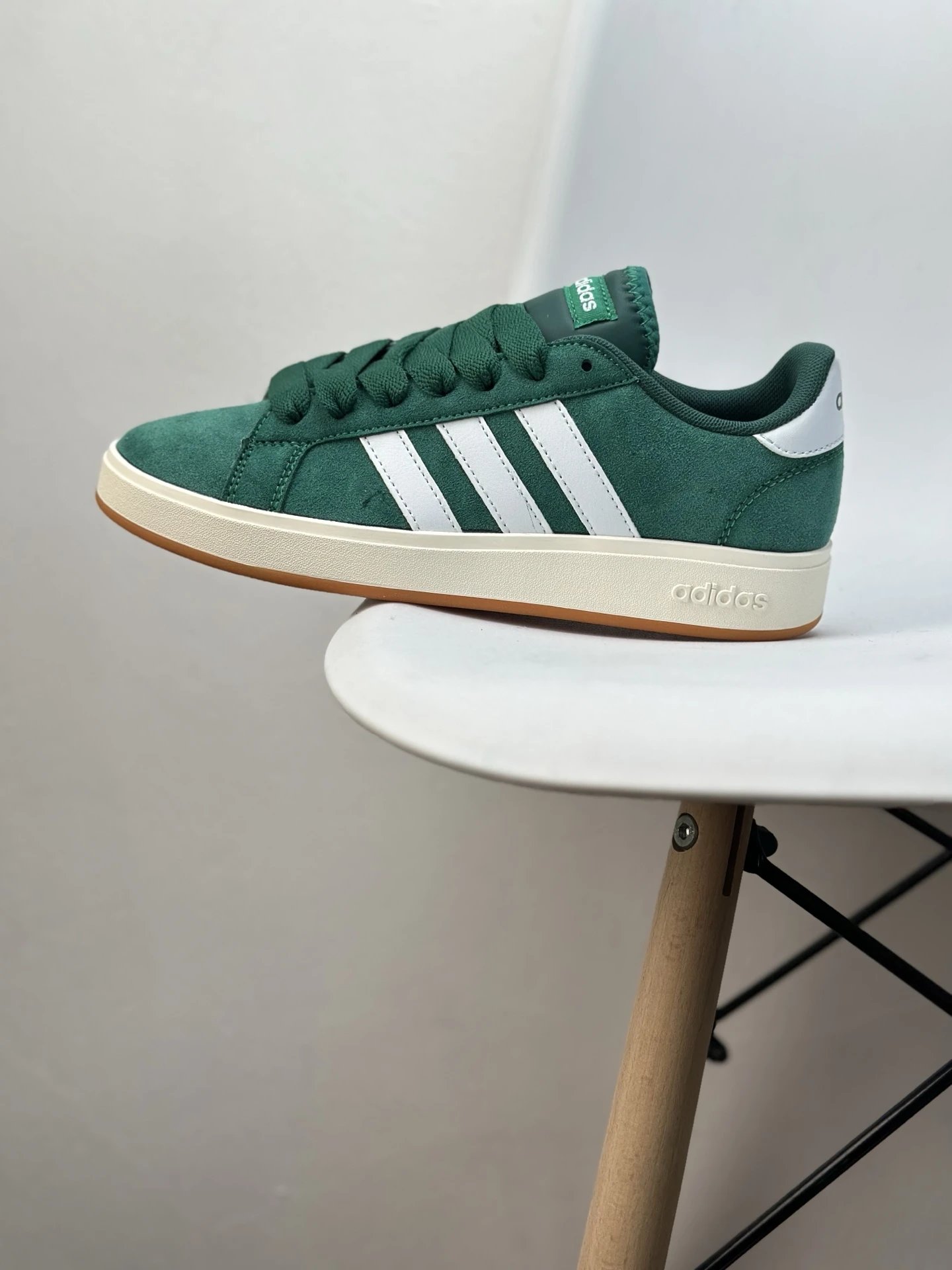 Adidas Campus Green Suede Low Top 3-Stripes Sneakers