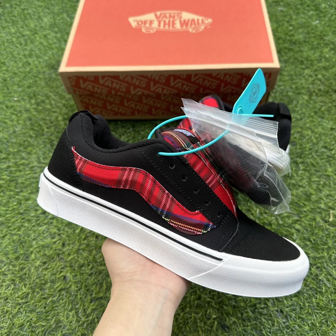 Vans Black Canvas Low-Top Skate Shoes Red Plaid Stripe