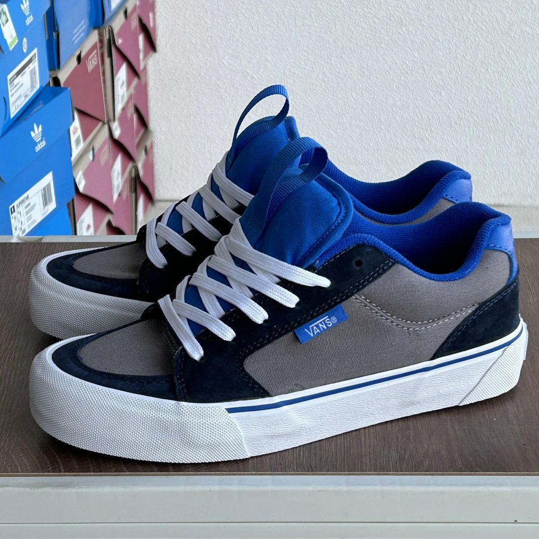 Vans Blue Gray Low Top Skate Sneakers Canvas Suede Sole