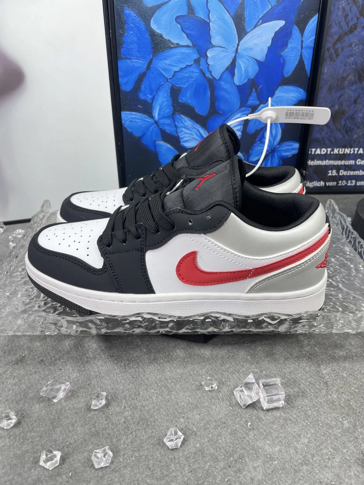 Air Jordan Retro Black Red High Top Basketball Shoes