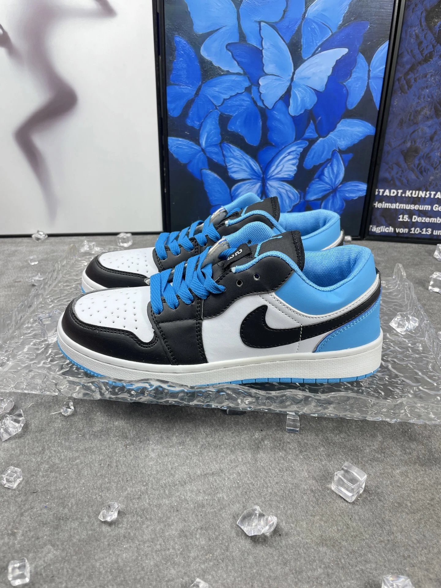 Air Jordan 1 Low Black White Blue Basketball Shoes