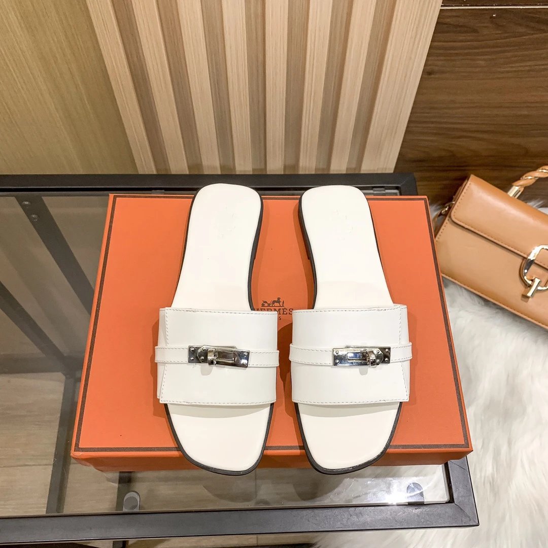 Hermes Kelly Buckle White Leather Flat Slide Sandals