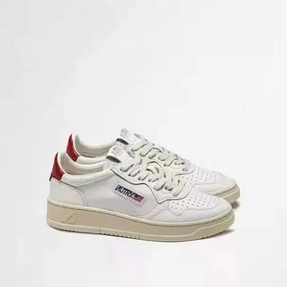 2025 New Arrival Fashion Skate Shoes, Versatile Style