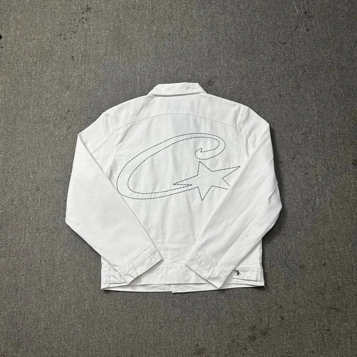 8006 White