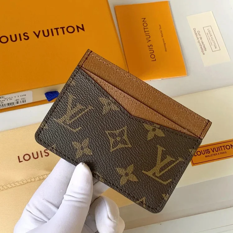 Luis Vuitton Card Ho