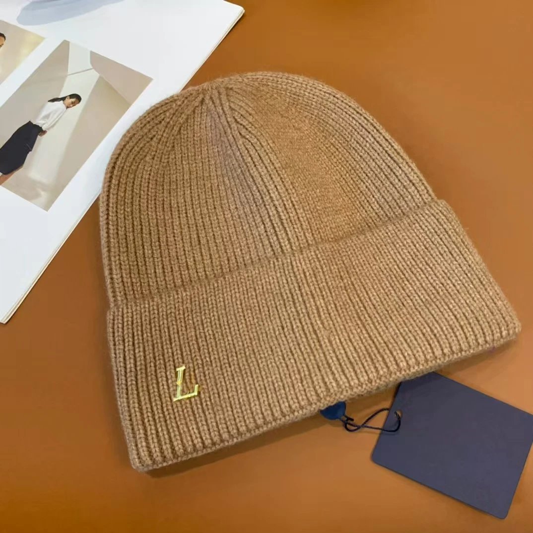 Celine Logo-Embellished Ribbed Knit Beanie White - 15