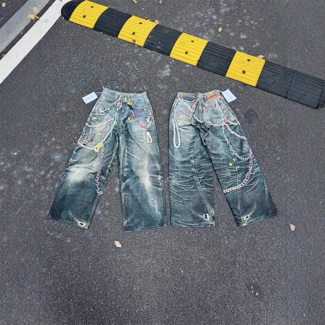 Distressed Wash Jeans