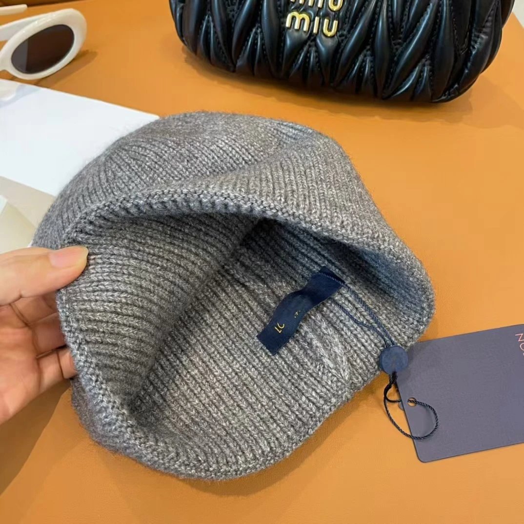 Celine Logo-Embellished Ribbed Knit Beanie White - 6